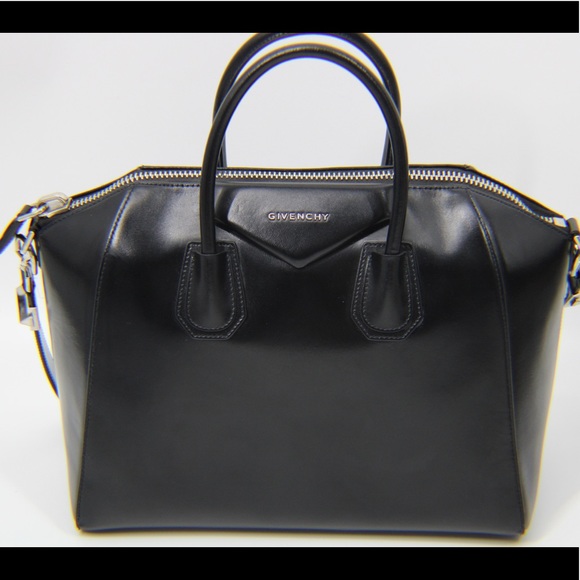 Givenchy Handbag - Picture 16 of 16